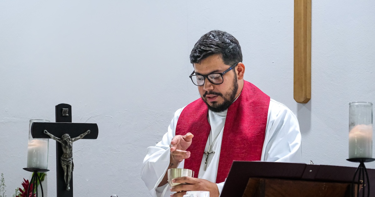 Read more about the article Alliance Missionary Rafael Flores